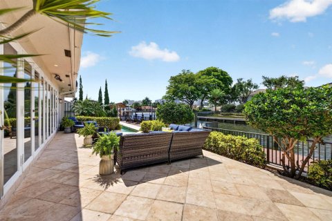 Villa ou maison à vendre à Fort Lauderdale, Floride: 5 chambres, 433.39 m2 № 2243243 - photo 21