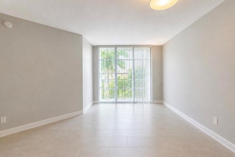Copropriété à louer à West Palm Beach, Floride: 2 chambres, 86.21 m2 № 2288258 - photo 4