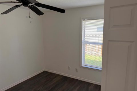Casa en venta en Port St. Lucie, Florida, 3 dormitorios, 140.28 m2 № 2088242 - foto 8
