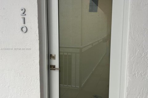 Condo in Miami Beach, Florida, 1 bedroom  № 2002804