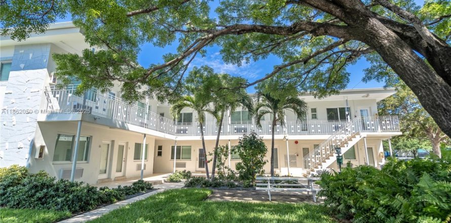 Appartement à Miami Beach, Floride 1 chambre, 69.58 m2 № 1892044