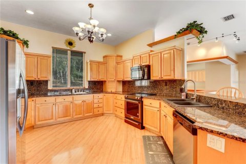 Villa ou maison à vendre à Keystone Heights, Floride: 3 chambres, 337.89 m2 № 1733958 - photo 20