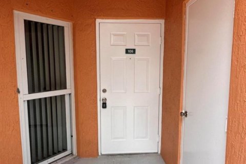 Appartement à louer à Davie, Floride: 3 chambres, 126.72 m2 № 1179764 - photo 1