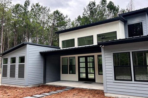 House in Alachua, Florida 2 bedrooms, 161.65 sq.m. № 1820646 - photo 1