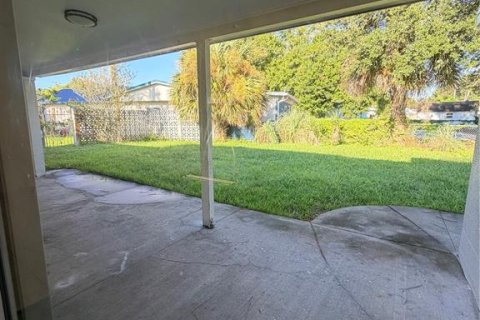 Villa ou maison à louer à Kissimmee, Floride: 4 chambres, 154.96 m2 № 2377535 - photo 22