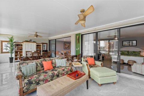 Condo in Punta Gorda, Florida, 3 bedrooms  № 1758023 - photo 8