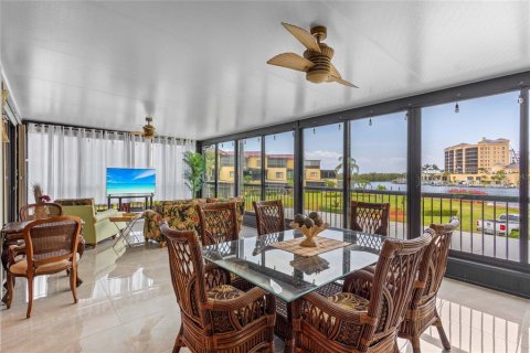 Condo in Punta Gorda, Florida, 3 bedrooms  № 1758023 - photo 4