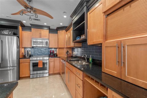Condo in Punta Gorda, Florida, 3 bedrooms  № 1758023 - photo 16