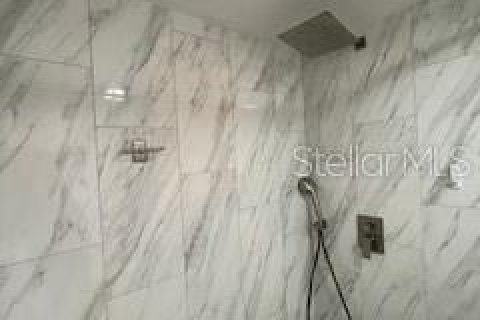 Condominio en alquiler en Punta Gorda, Florida, 2 dormitorios, 107.12 m2 № 1717154 - foto 8