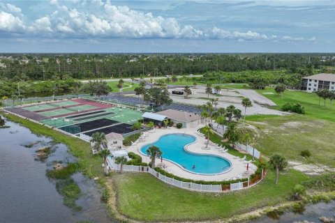 Condominio en alquiler en Punta Gorda, Florida, 2 dormitorios, 107.12 m2 № 1717154 - foto 2