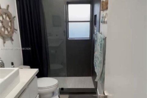 Condo in Coral Springs, Florida, 3 bedrooms  № 2007642 - photo 4