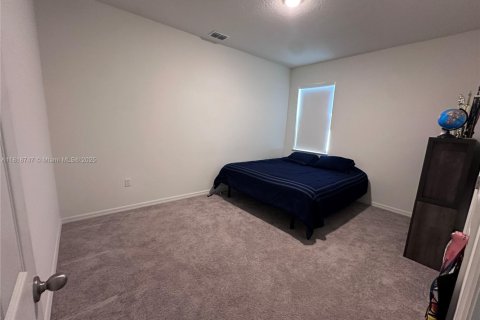 Villa ou maison à louer à Port St. Lucie, Floride: 5 chambres, 217.11 m2 № 1779678 - photo 16