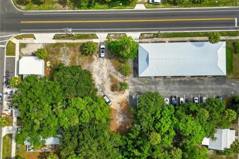 Купить коммерческую недвижимость в Палатка, Флорида № 1781096 - фото 7