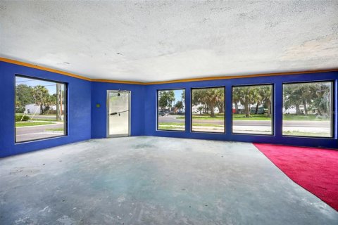 Купить коммерческую недвижимость в Палатка, Флорида № 1781096 - фото 17