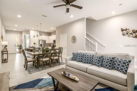 Touwnhouse à louer à Kissimmee, Floride: 4 chambres, 167.6 m2 № 1555639 - photo 11