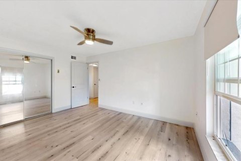 Condominio en venta en Kissimmee, Florida, 2 dormitorios, 81.01 m2 № 1812882 - foto 19