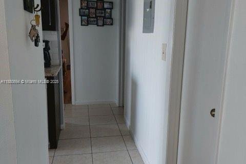 Condo in Miami, Florida, 2 bedrooms  № 1925414 - photo 4