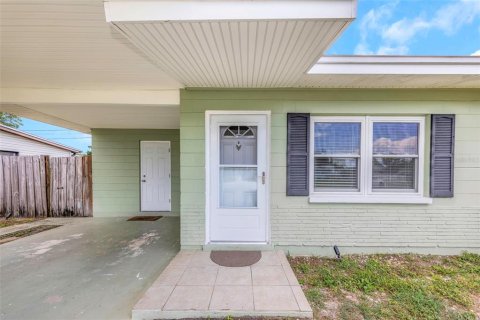Villa ou maison à vendre à Pinellas Park, Floride: 3 chambres, 95.6 m2 № 2218817 - photo 7