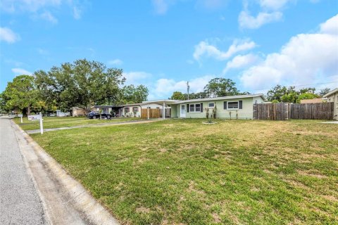 Villa ou maison à vendre à Pinellas Park, Floride: 3 chambres, 95.6 m2 № 2218817 - photo 4