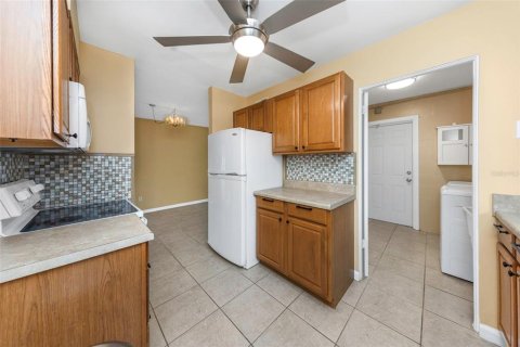 Villa ou maison à vendre à Pinellas Park, Floride: 3 chambres, 95.6 m2 № 2218817 - photo 18