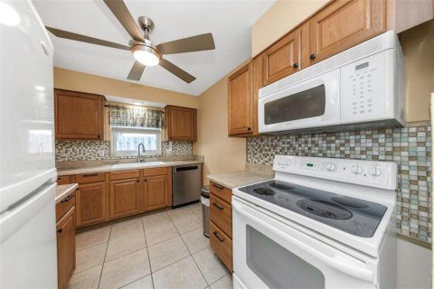 Villa ou maison à vendre à Pinellas Park, Floride: 3 chambres, 95.6 m2 № 2218817 - photo 15