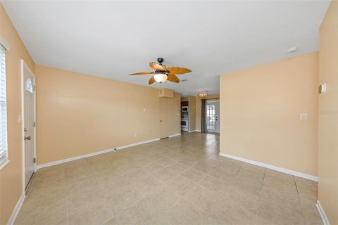 Villa ou maison à vendre à Pinellas Park, Floride: 3 chambres, 95.6 m2 № 2218817 - photo 10