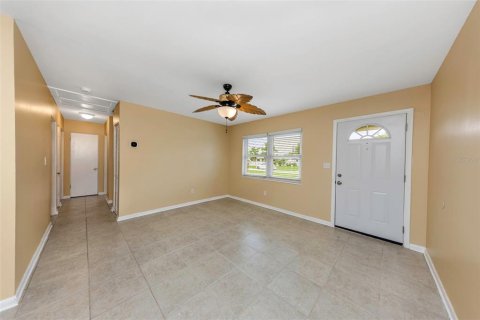 Villa ou maison à vendre à Pinellas Park, Floride: 3 chambres, 95.6 m2 № 2218817 - photo 8