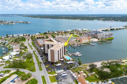 Condominio en venta en Treasure Island, Florida, 1 dormitorio, 80.36 m2 № 1820634 - foto 19