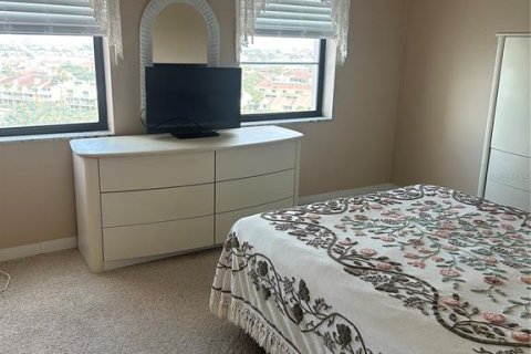 Condominio en venta en Treasure Island, Florida, 1 dormitorio, 80.36 m2 № 1820634 - foto 8