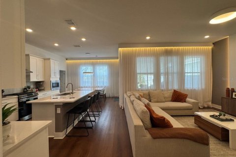 Villa ou maison à vendre à Winter Garden, Floride: 4 chambres, 263.1 m2 № 2143439 - photo 5