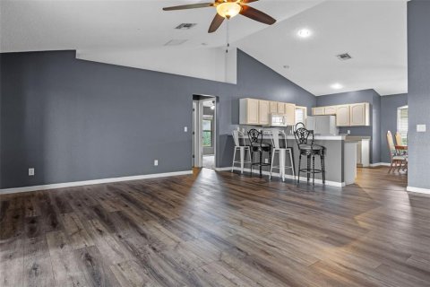 Casa en venta en Leesburg, Florida, 4 dormitorios, 169.08 m2 № 1905938 - foto 5
