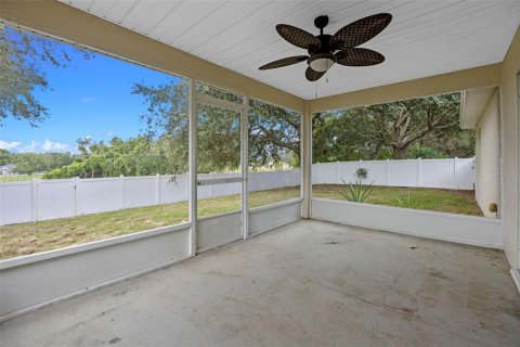 Casa en venta en Leesburg, Florida, 4 dormitorios, 169.08 m2 № 1905938 - foto 27