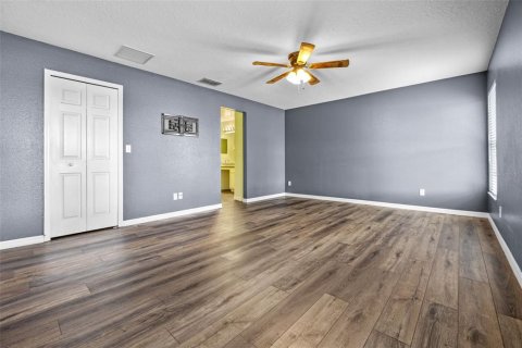 Casa en venta en Leesburg, Florida, 4 dormitorios, 169.08 m2 № 1905938 - foto 13