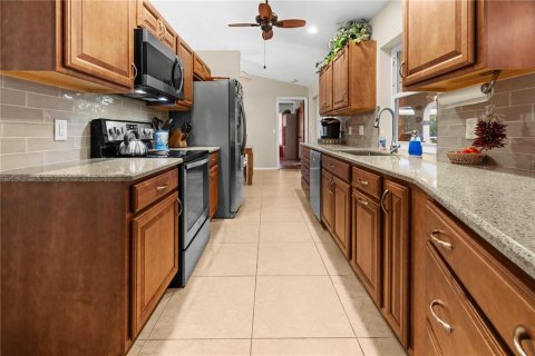 Casa en venta en Port Charlotte, Florida, 3 dormitorios, 181.72 m2 № 1717606 - foto 13