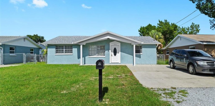 Villa ou maison à Hudson, Floride 3 chambres, 133.41 m2 № 2202094