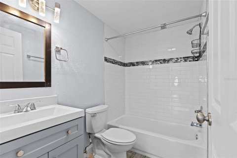 Villa ou maison à louer à Hudson, Floride: 3 chambres, 133.41 m2 № 2202094 - photo 26