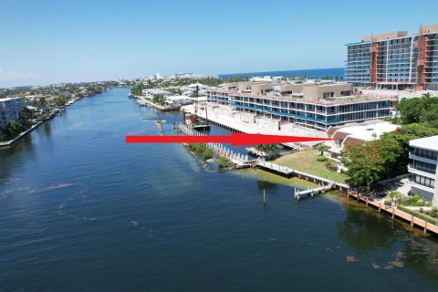 Adosado en alquiler en Hillsboro Beach, Florida, 3 dormitorios, 263.84 m2 № 2290339 - foto 3