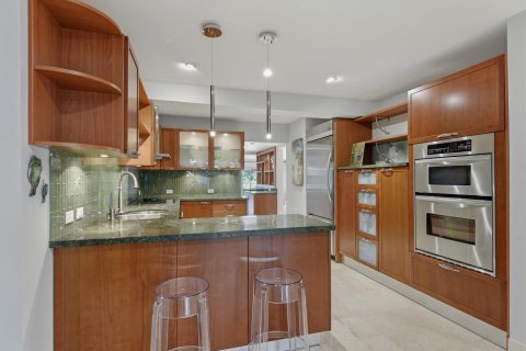 Adosado en alquiler en Hillsboro Beach, Florida, 3 dormitorios, 263.84 m2 № 2290339 - foto 21