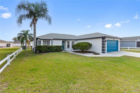 Villa ou maison à vendre à Winter Haven, Floride: 3 chambres, 123.47 m2 № 1911250 - photo 2