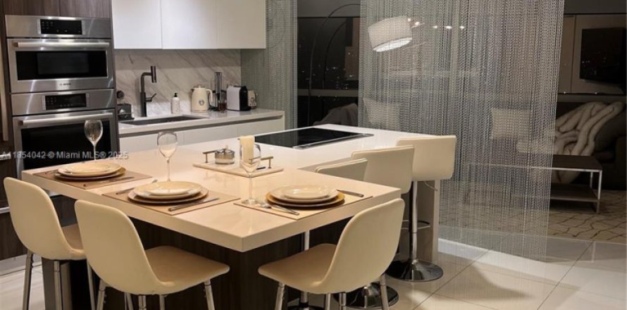 Condo à Miami, Floride, 1 chambre № 1871899