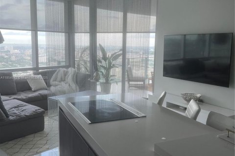 Copropriété à louer à Miami, Floride: 1 chambre, 110.09 m2 № 1871899 - photo 22