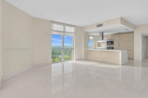 Copropriété à louer à North Miami Beach, Floride: 2 chambres, 185.71 m2 № 2043031 - photo 28