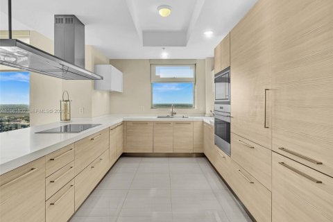 Copropriété à louer à North Miami Beach, Floride: 2 chambres, 185.71 m2 № 2043031 - photo 19