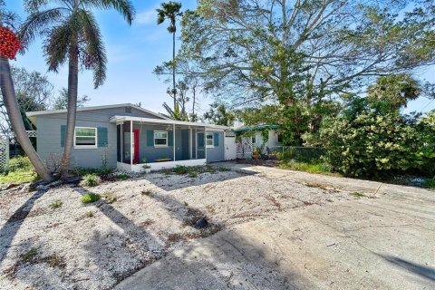 House in Indian Rocks Beach, Florida 3 bedrooms, 116.31 sq.m. № 1772050 - photo 24