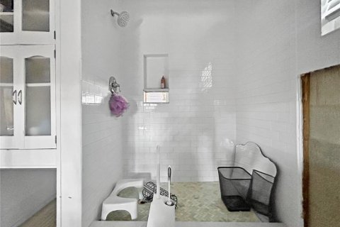 House in Indian Rocks Beach, Florida 3 bedrooms, 116.31 sq.m. № 1772050 - photo 13