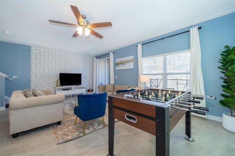 Touwnhouse à vendre à Kissimmee, Floride: 5 chambres, 201.41 m2 № 1870941 - photo 5