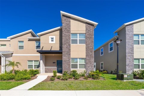 Touwnhouse à vendre à Kissimmee, Floride: 5 chambres, 201.41 m2 № 1870941 - photo 1