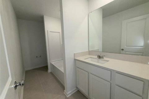 Villa ou maison à louer à Haines City, Floride: 4 chambres, 176.51 m2 № 2119274 - photo 16