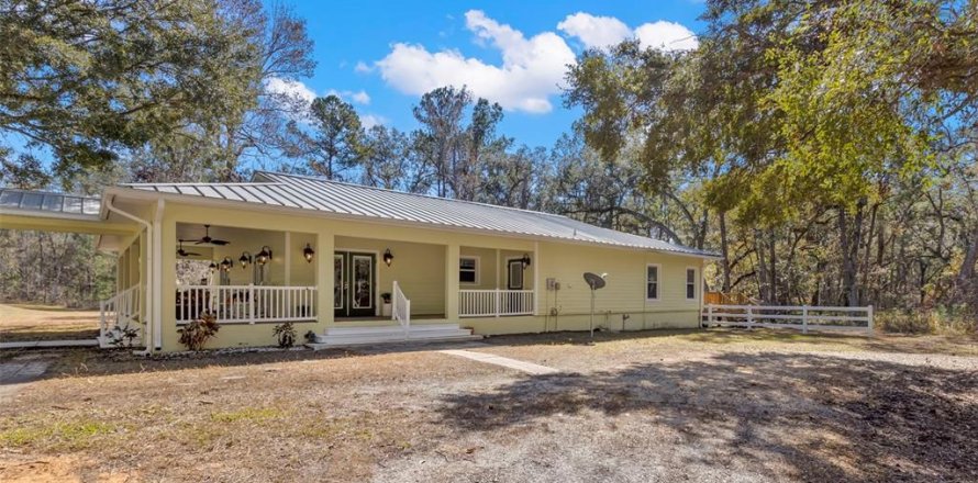 Casa en Brooksville, Florida 5 dormitorios, 326.37 m2 № 1591249