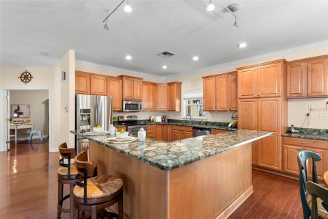 Casa en venta en Brooksville, Florida, 5 dormitorios, 326.37 m2 № 1591249 - foto 21